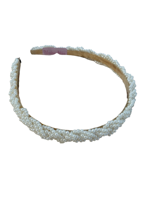 Classic Pearl Twist Headband 🤍