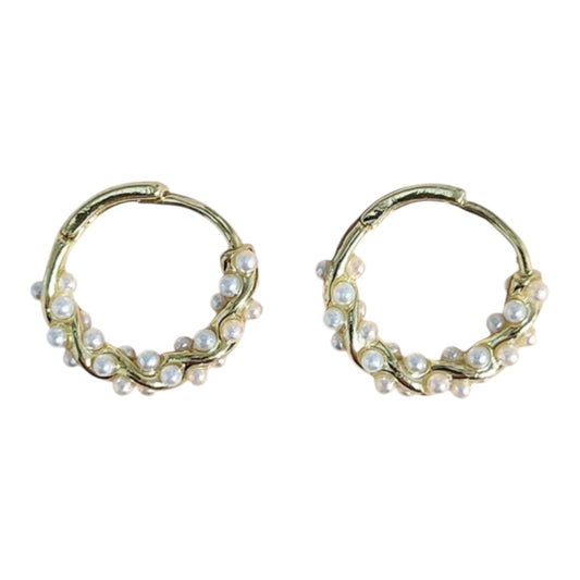 Timeless Charm Pearl Earrings