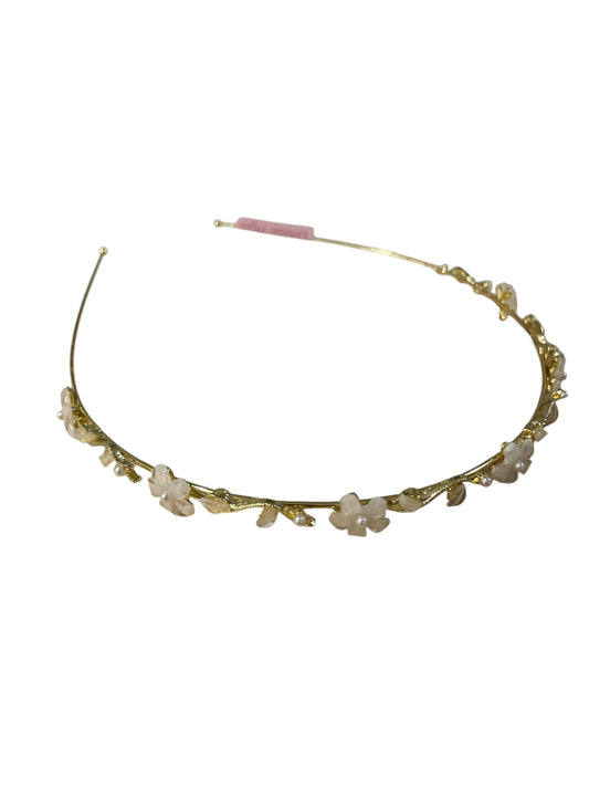 Golden Bloom Pearl Headband 🌸